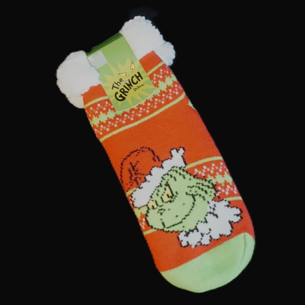 Dr. Seuss The Grinch Holiday Cozy Quarter Crew Slipper Socks Women’s Size 5-10